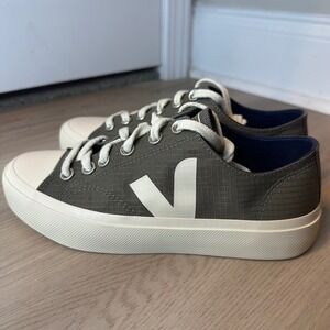 Veja Nova Canvas Low Top Sneakers Olive Green Khaki Mens 7 W 8.5 EUR 38